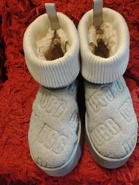 UGG Ankle Booties Size 10 Gray